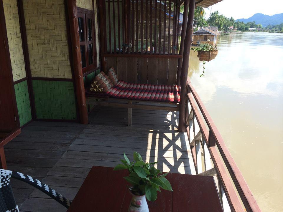 Ban Khon Dokchampa Guesthouse מראה חיצוני תמונה